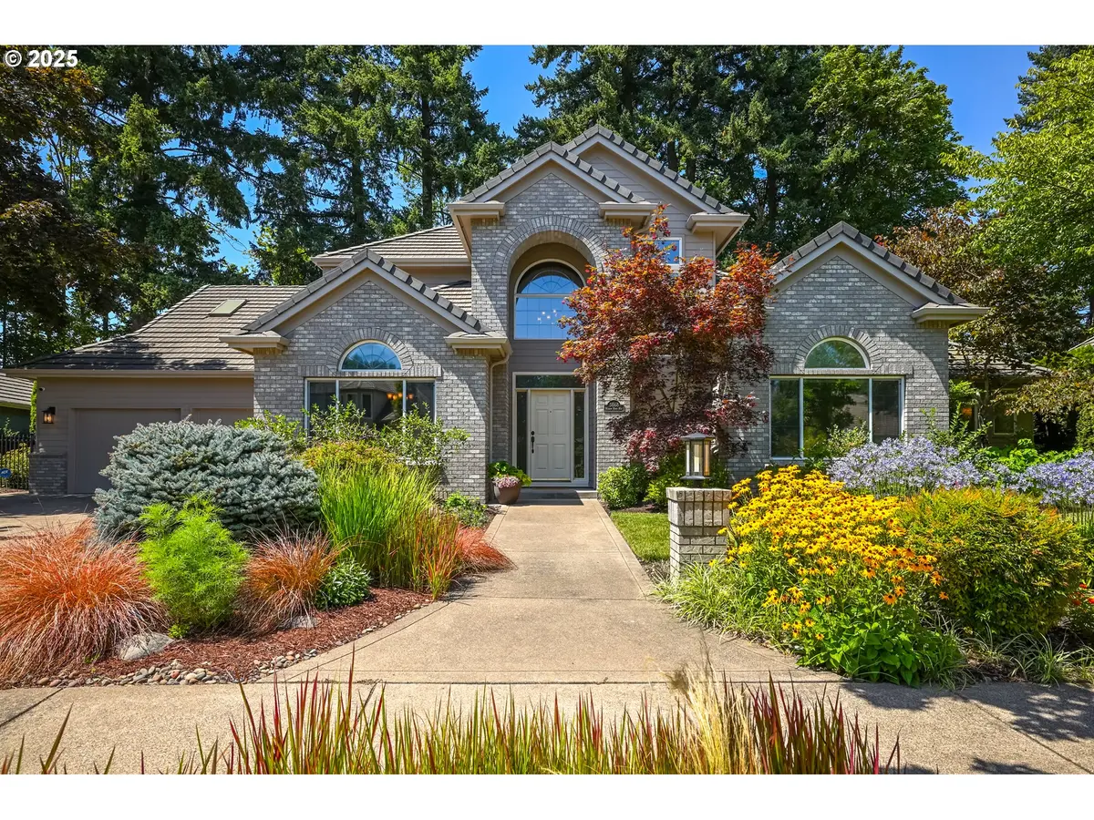 3868 Mirror Pond WAY, Eugene, OR 97408