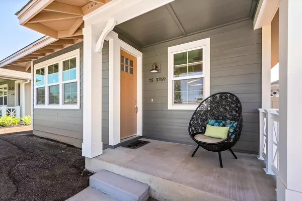 Kailua-kona, HI 96740,75-3769 LEIALII LP