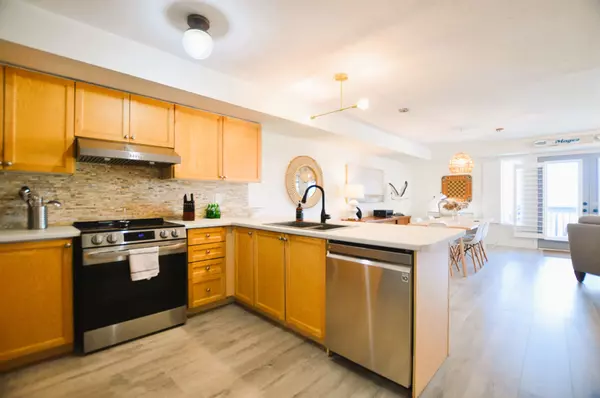 Wasaga Beach, ON L9Z 2L6,194 RIVER RD E #2C