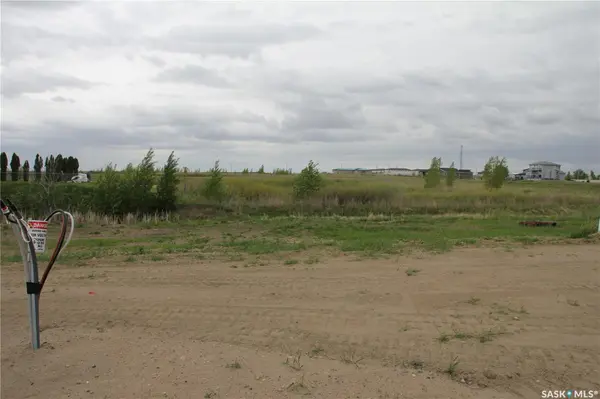 1200 Aaron DRIVE, Pilot Butte, SK S0G 3Z0