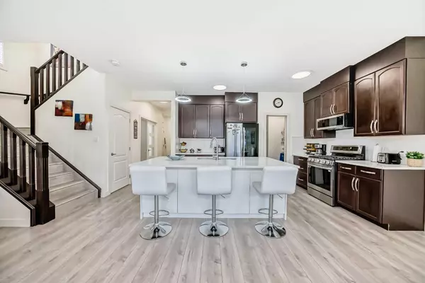 437 Auburn Bay DR SE, Calgary, AB T3M0M7
