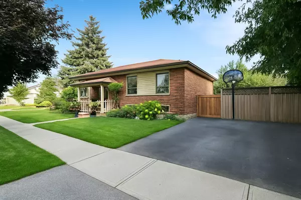 Toronto E04, ON M1R 2A6,33 Electro RD