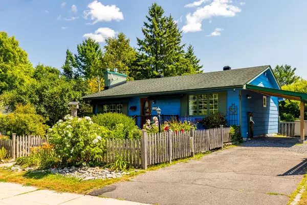 Mississippi Mills, ON K0A 1A0,343 Hope ST