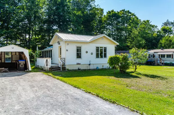 Tay, ON L4R 4K3,5263 Elliott Side Road #51