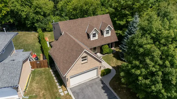 Kingston, ON K7P 2K9,954 Mona DR