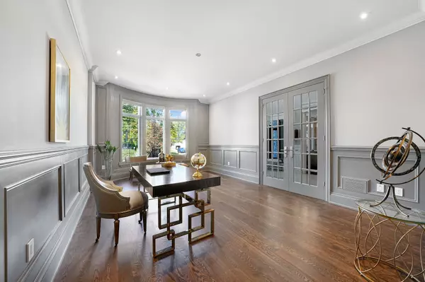 Aurora, ON L4G 2M6,111 Hillview RD