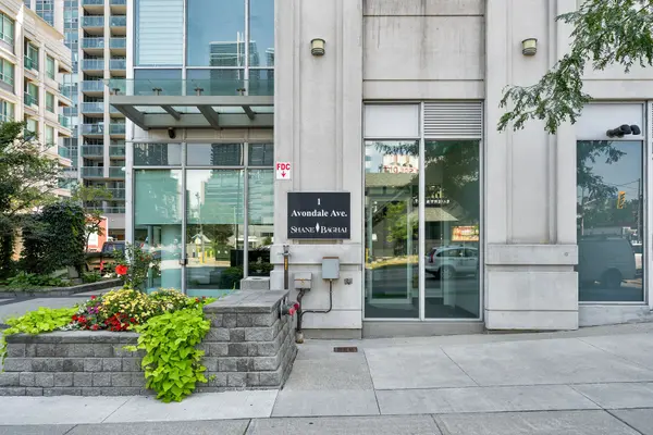 1 Avondale AVE #902, Toronto C14, ON M2N 7J1