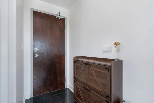 1 Avondale AVE #902, Toronto C14, ON M2N 7J1