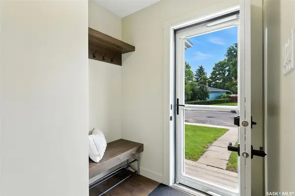 385 Birch CRESCENT, Saskatoon, SK S7N 2M6