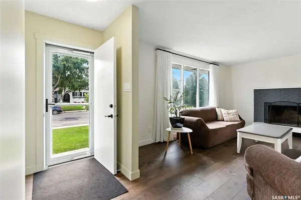 385 Birch CRESCENT, Saskatoon, SK S7N 2M6