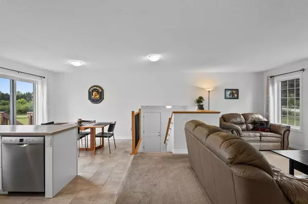 Smiths Falls, ON K2A 4S4,448 Ferguson Tetlock RD