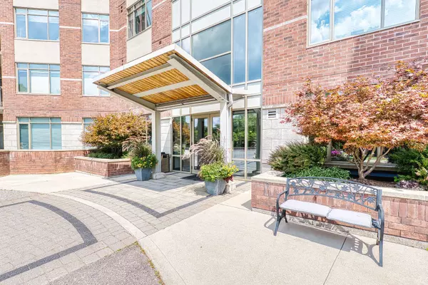 Stratford, ON N5A 0A2,400 Romeo ST N #103