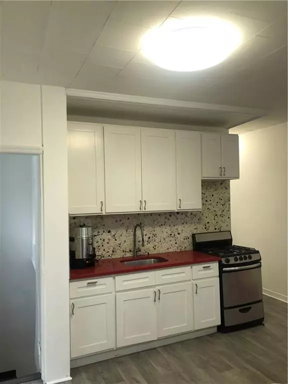 Brooklyn, NY 11235,2848 Brighton 4th ST