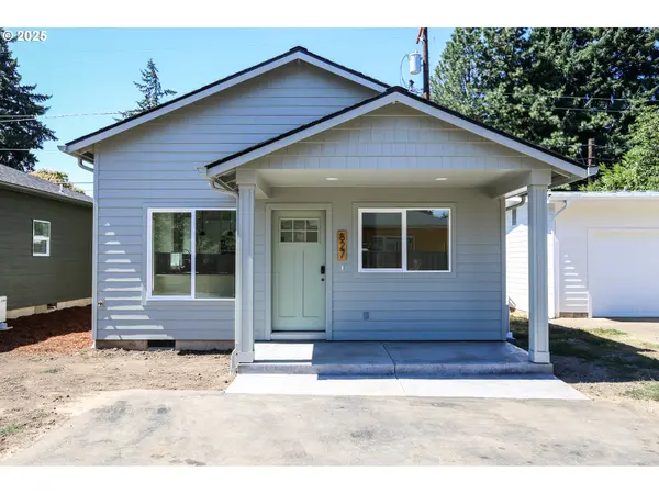 Eugene, OR 97404,827 Horn LN