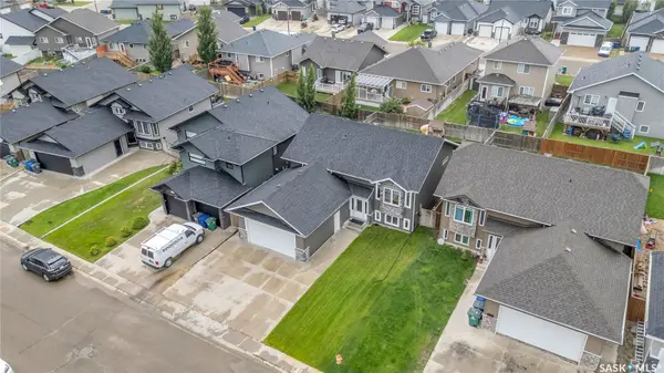 1123 Hargreaves WAY, Saskatoon, SK S7L 0A1