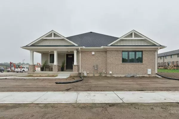 St. Thomas, ON N5R 0P3,71 HARROW LN