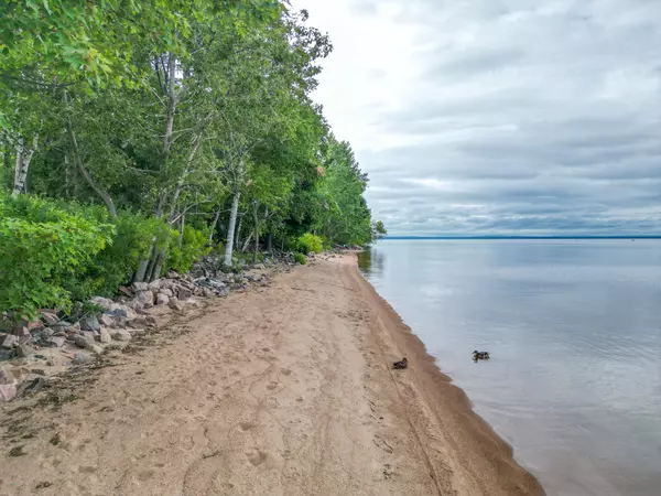 North Bay, ON P1A 1B4,40 Judge AVE #14