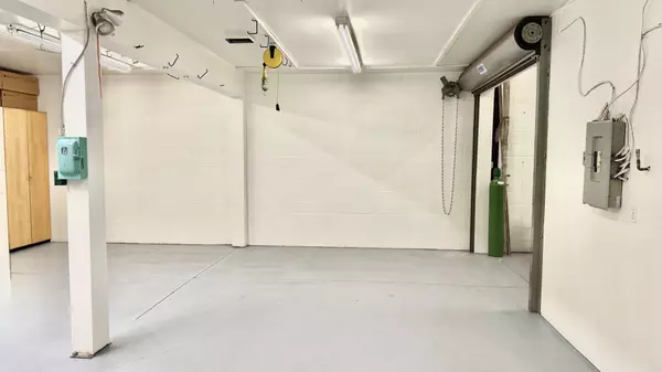 Cyrville - Carson Grove - Pineview, ON K1B 5P2,1541 Startop RD #3