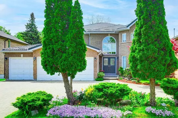 Toronto E10, ON M1C 1P1,23 White AVE