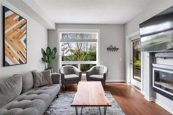 Saanich, BC V8Z 3G3,4529 West Saanich Rd #107