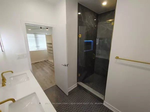 Toronto C01, ON M6K 2V1,13 Northern PL