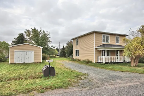 16-18 Springfield Road, South River, NL A0A 3W0
