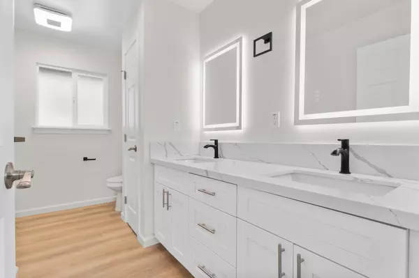 Pahoa, HI 96778,16-2579 AINALOA DR