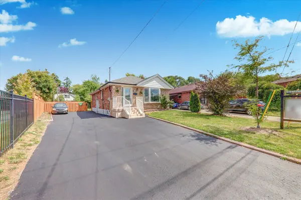 Toronto E04, ON M1R 2V1,63 Lynvalley CRES