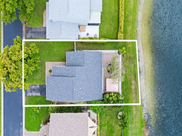 Boynton Beach, FL 33437,5705 Northpointe Ln