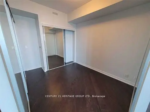 14 York ST #6304, Toronto C01, ON M5J 2Z2