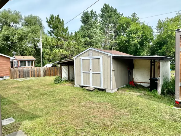 Mattawa, ON P0H 1V0,131 6th ST