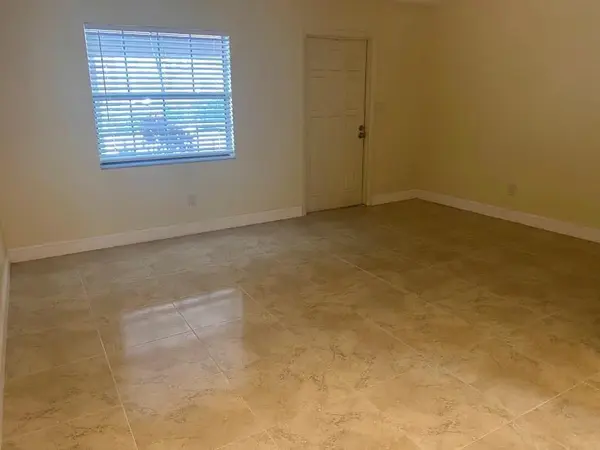 Coral Springs, FL 33065,3307 NW 108th Dr #4