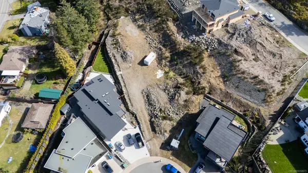 Nanaimo, BC V9T 5R6,5605 Cougar Ridge Pl