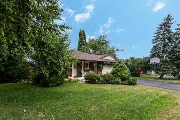 Centre Wellington, ON N1M 3E1,365 Wellington ST