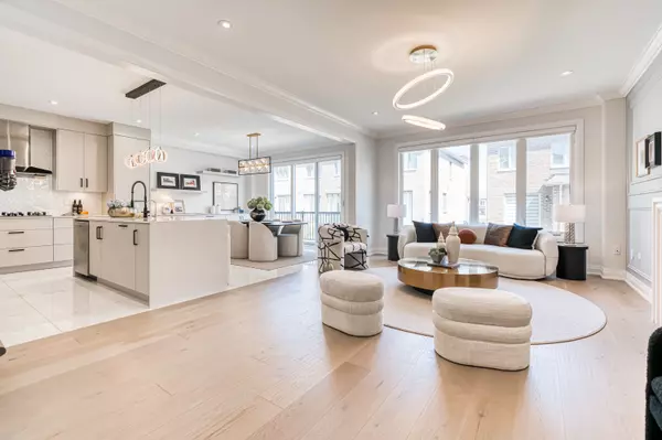 Richmond Hill, ON L4E 1J1,16 Longworth AVE