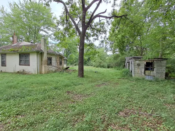 Gladys, VA 24554,2243 Long Island RD