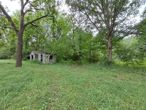 Gladys, VA 24554,2243 Long Island RD