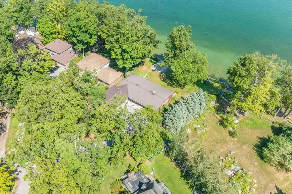 Orillia, ON L3V 2H8,1 Southwood CIR