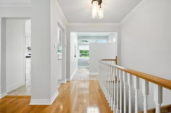 Ajax, ON L1S 6A2,16 Burningham CRES