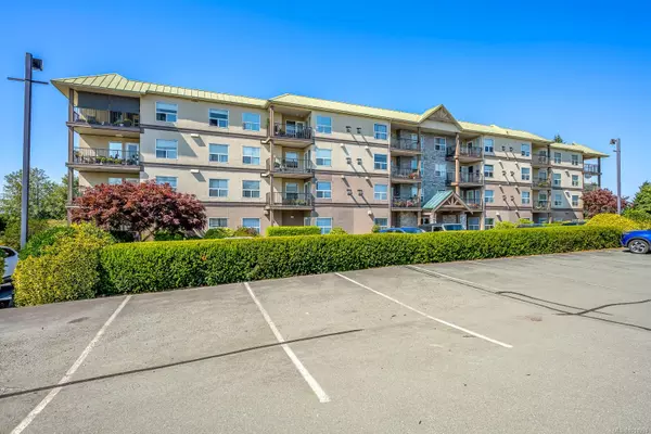 280 Dogwood St S #402, Campbell River, BC V9W 6Y7