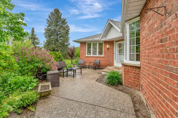 71 Beasley CRES #7, Cambridge, ON N1T 1P5