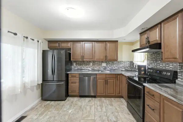 Bells Corners And South To Fallowfield, ON K2H 7S9,21 Bonner ST