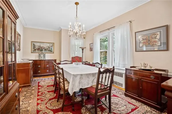 Brooklyn, NY 11209,13 Marine AVE