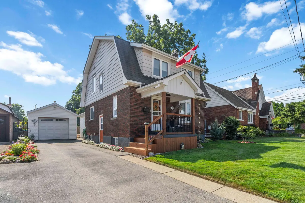 Brantford, ON N3R 4S2,57 Abigail AVE