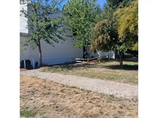 Banks, OR 97106,20055 NW Pihl RD