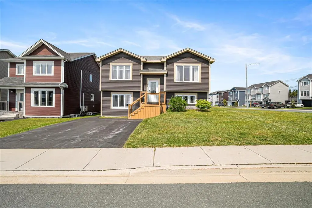 35 Pattison Street, Paradise, NL A1L 2A6