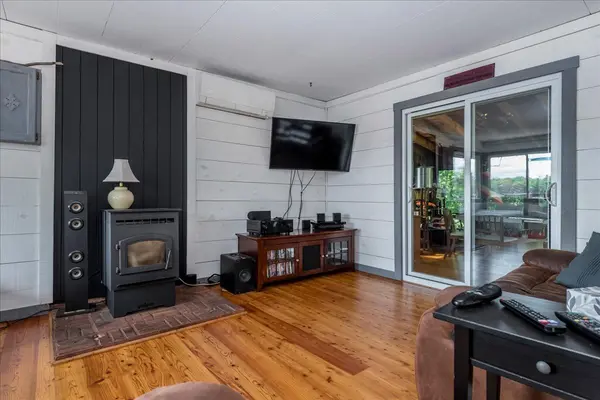 Georgian Bay, ON P0E 1E0,9268 Georgian Bay Shore N/A