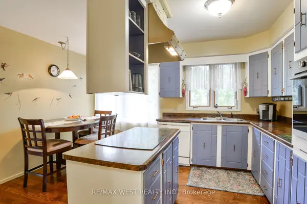 Gravenhurst, ON P1P 1M2,640 David ST