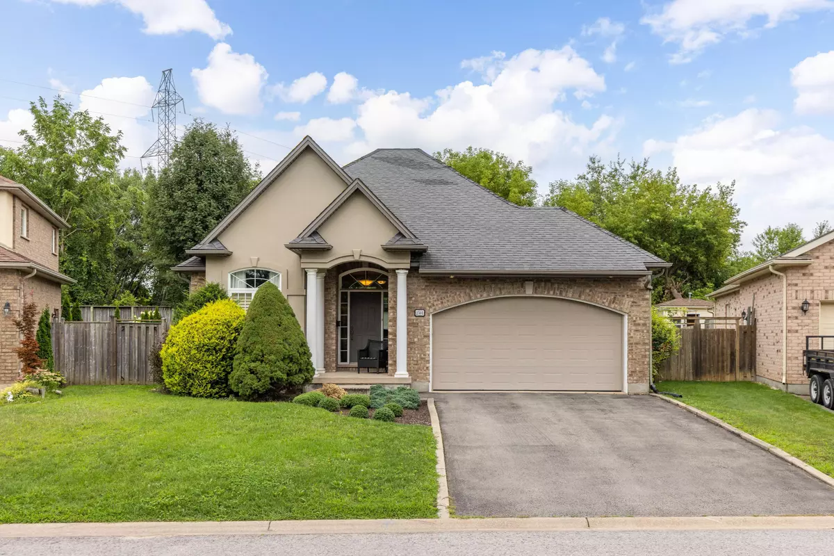 Niagara Falls, ON L2J 2C7,2501 Claude AVE