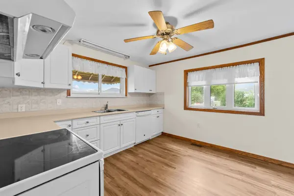 21332 Wilson ST, Middlesex Centre, ON N0L 1E0